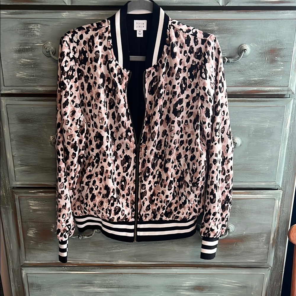 PEYTON JENSEN Women's Leopard Print Bomber Jacket - Pink and Black